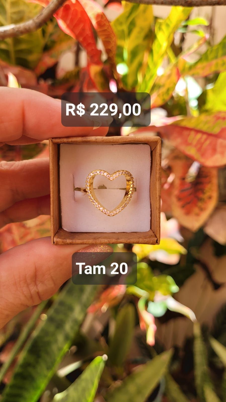 Anel Coração Vazado Grande Micro Cravejado Zircônias Cristal dourado Tam 20