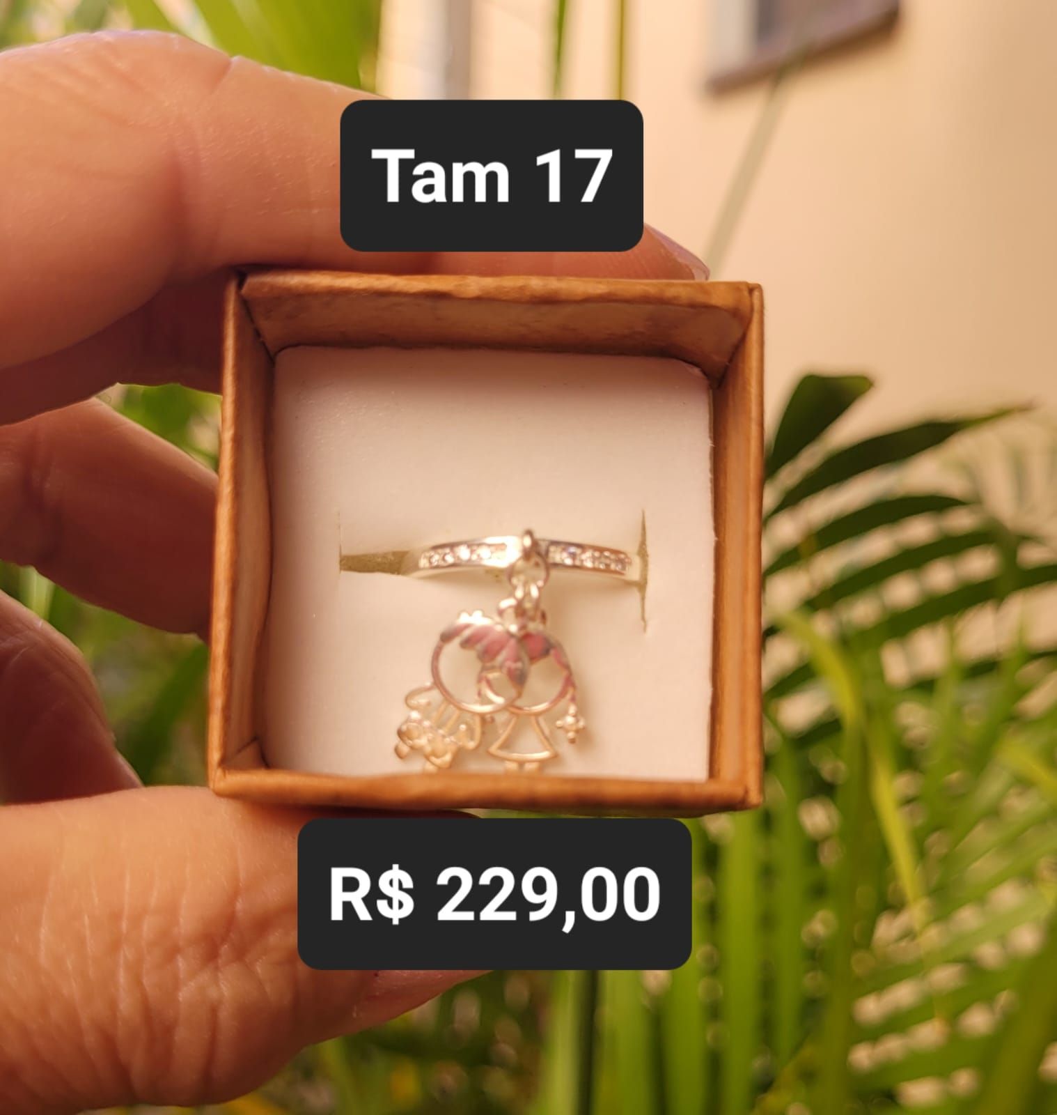 Anel Cravejado Pingente Menino e Menina Lisos prata Tam 17