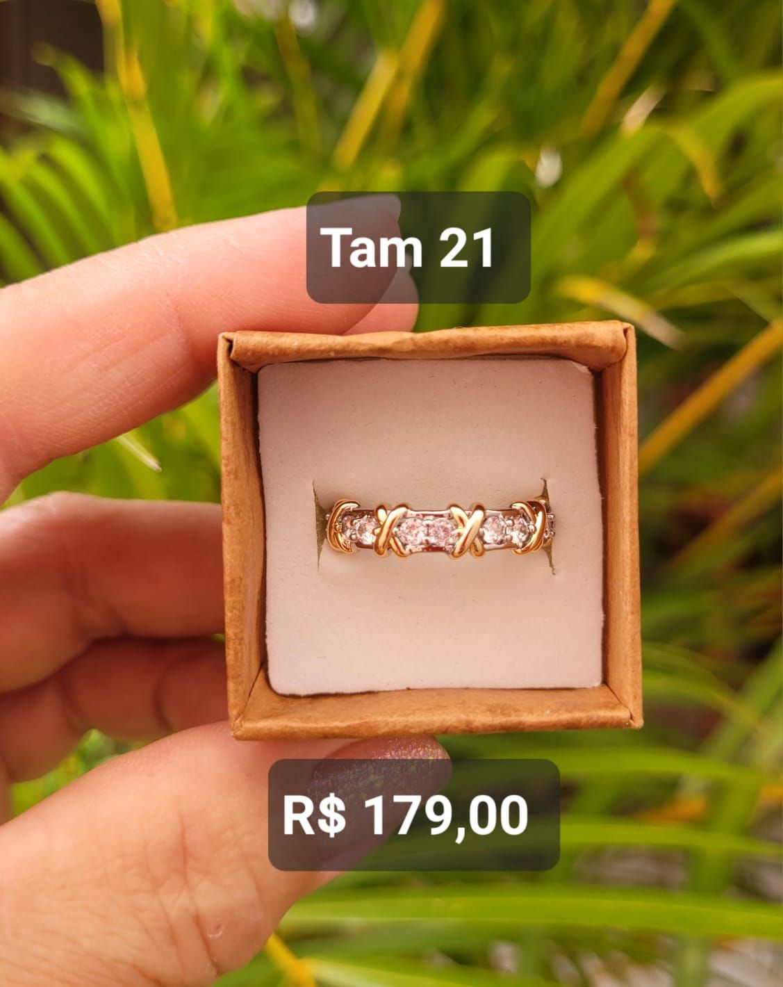 Aliança Todo X e 2 Zircônias Cristal Ródio Branco Tam 21