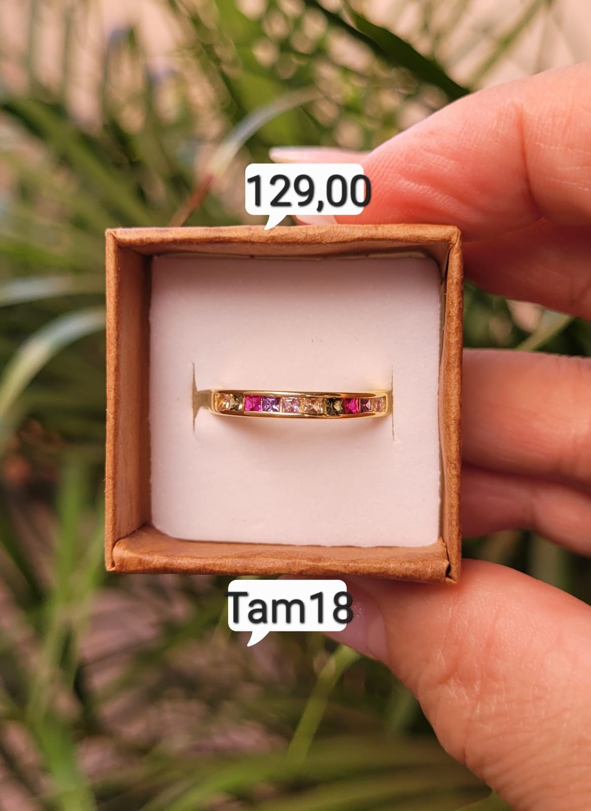 Aparador Zircônias Carré Color dourado Tam 18