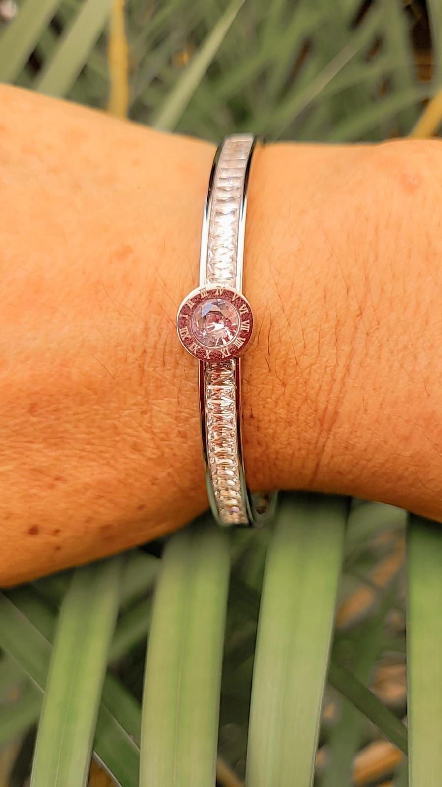 Bracelete Cravejado Zircônia Cristal Redonda com Algarismo Romano